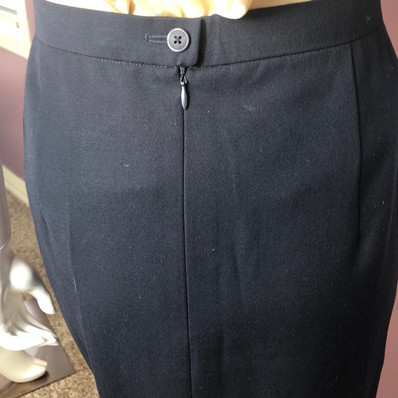 ESCADA by Margaretha Ley 100% New Wool PencilSkirt - Picture 3 of 7